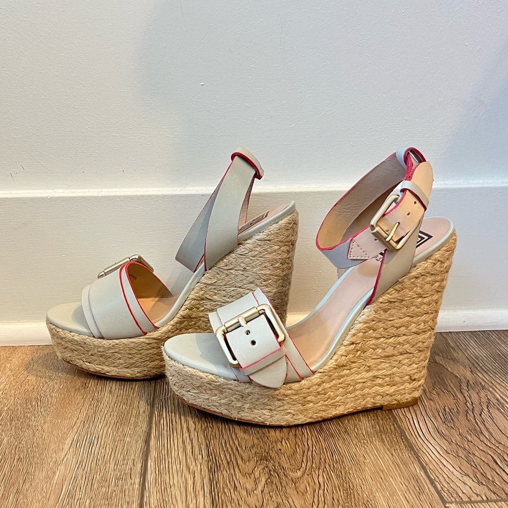 Pour La Victoire “Jaclyn Espadrille Wedge Sandals”